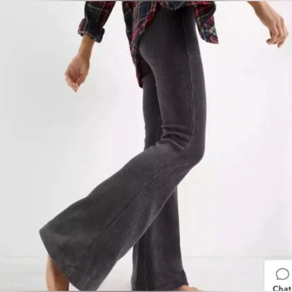 Aerie Groove-On Velour High Waisted Flare Pant